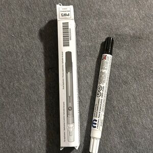 Mopar PW3 automotive touchup paint